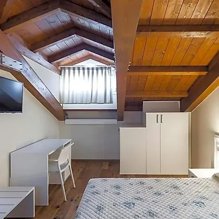 לינה וארוחת בוקר Casa Mulino 4*