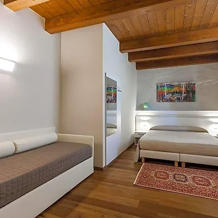 לינה וארוחת בוקר Casa Mulino 4*